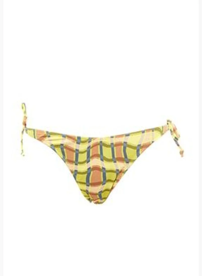 trendyol Checked Patterned Bound Bikini Bottoms with Regular Legs TBESS23BA00034