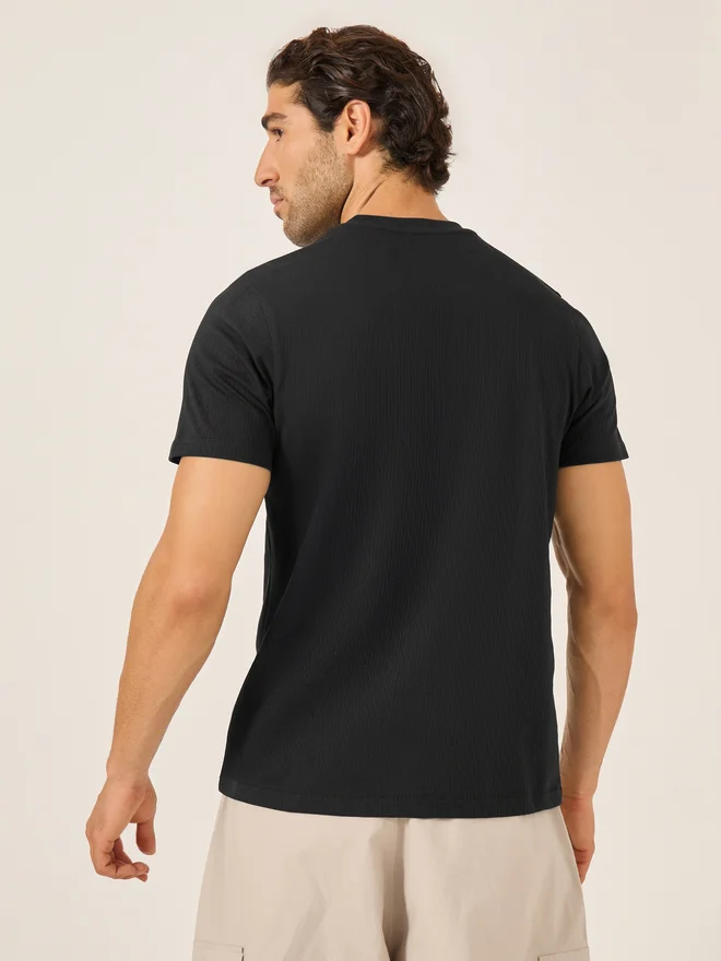 Fort Collins Fort Collins Men Black Graphic Printed Crew Neck T-Shirt