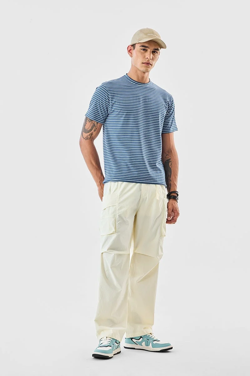 سنيتش تي شيرت مخطط بقصة ضيقة ومرنة