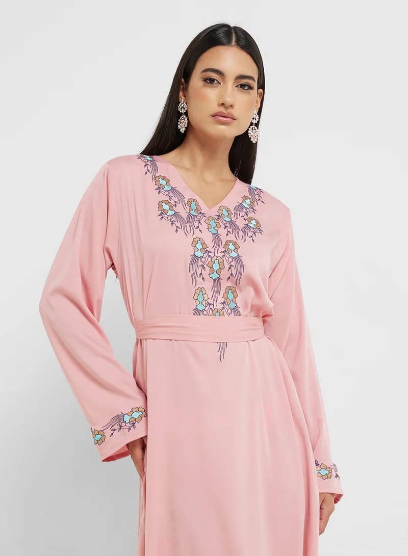 hayas closet Straight Sleeve V-Neck Embroidered Abaya