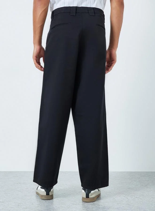 Styli  Men Black Baggy Fit Pants for Men | Best Price UAE