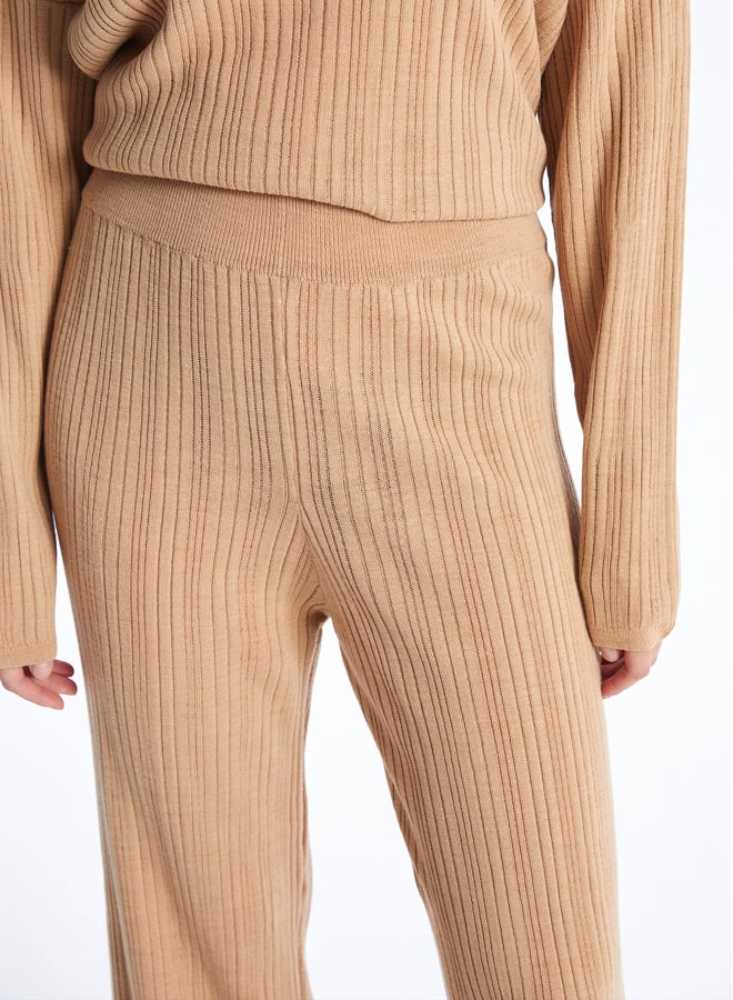 LC WAIKIKI Women's Elastic Waist Straight Knitwear Trousers - Image 3