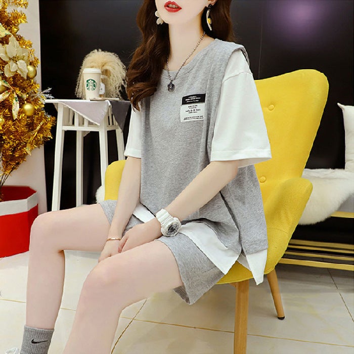 Short-sleeved shorts sports suit womens 2022 new summer Korean-style loose stitching contrast color fashion casual two-piece suit TWY#512# light gray 