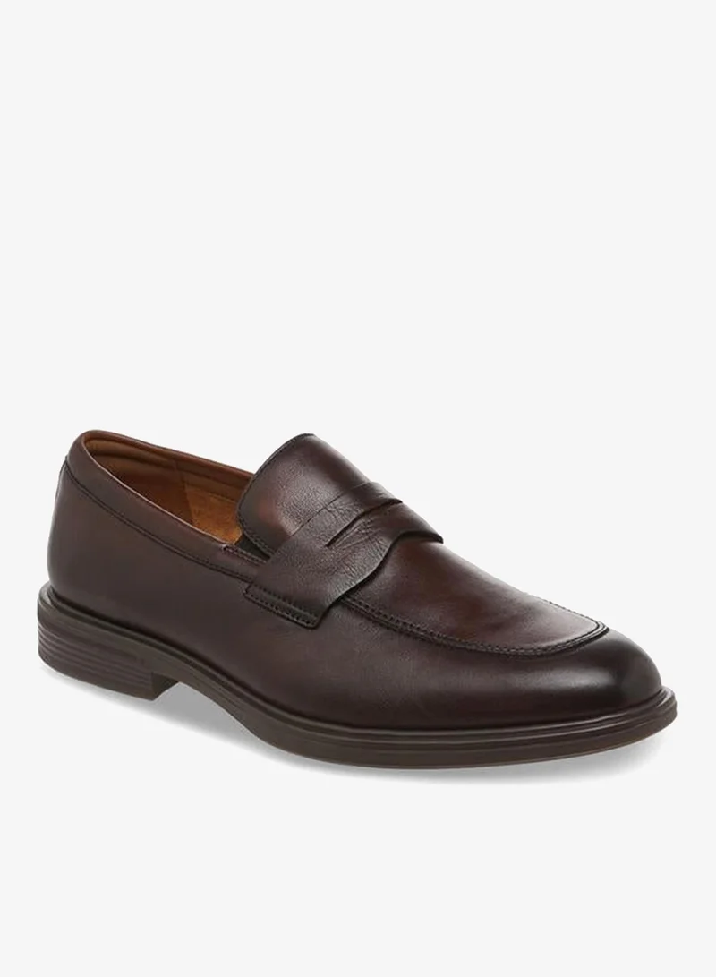 لو كونفورت Men Leather Slip-On Loafers