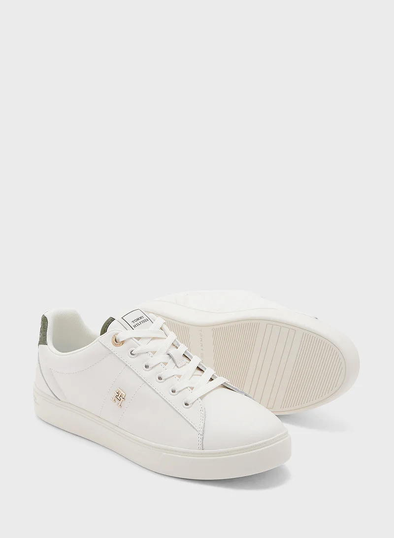 تومي هيلفيغر Lace Up Low Top Sneakers