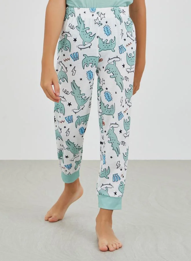 ستايلي Styli Graphic Print Round Neck T-Shirt and Pyjama Set