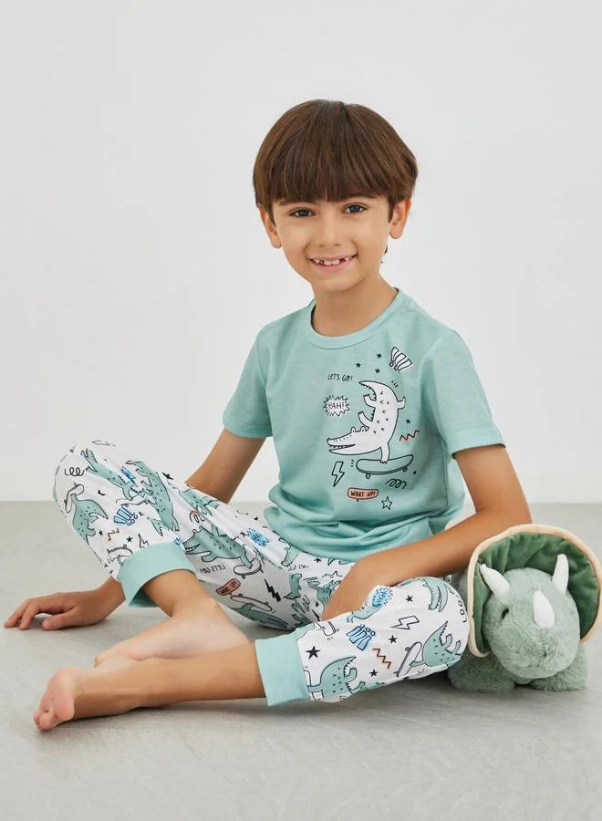 ستايلي Styli Graphic Print Round Neck T-Shirt and Pyjama Set