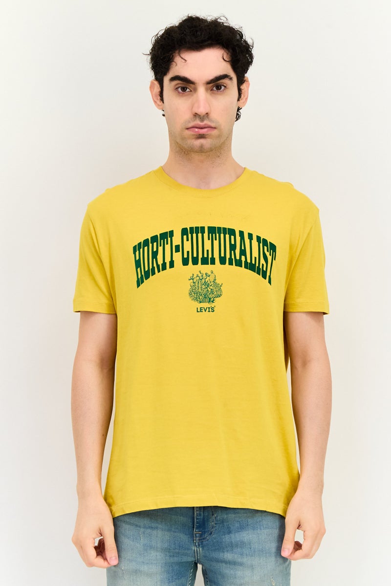 Levi's تي شيرت رجالي بأكمام قصيرة وياقة دائرية، مطبوع برسومات، أصفر - Image 1