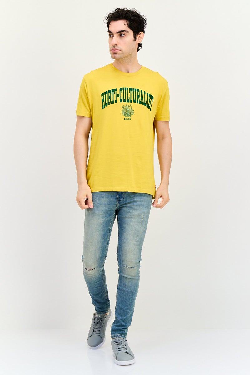 Levi's تي شيرت رجالي بأكمام قصيرة وياقة دائرية، مطبوع برسومات، أصفر - Image 3