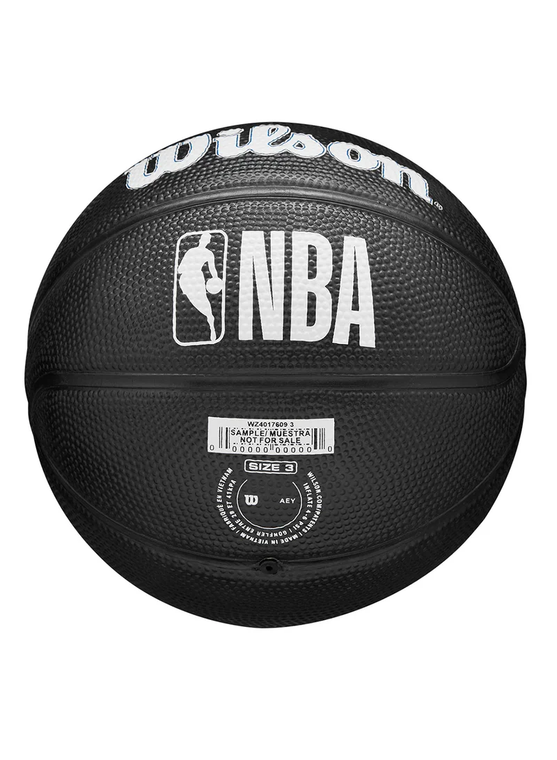 ويلسون كرة سلة NBA تيم تريبيوت دالاس مافريكس صغيرة SZ3 - أسود