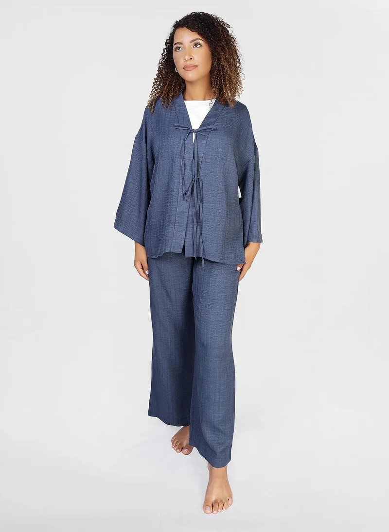 جيمي لي بوند Modest 2 PC  Suit of Tie Front Top and Wide-Leg Pants