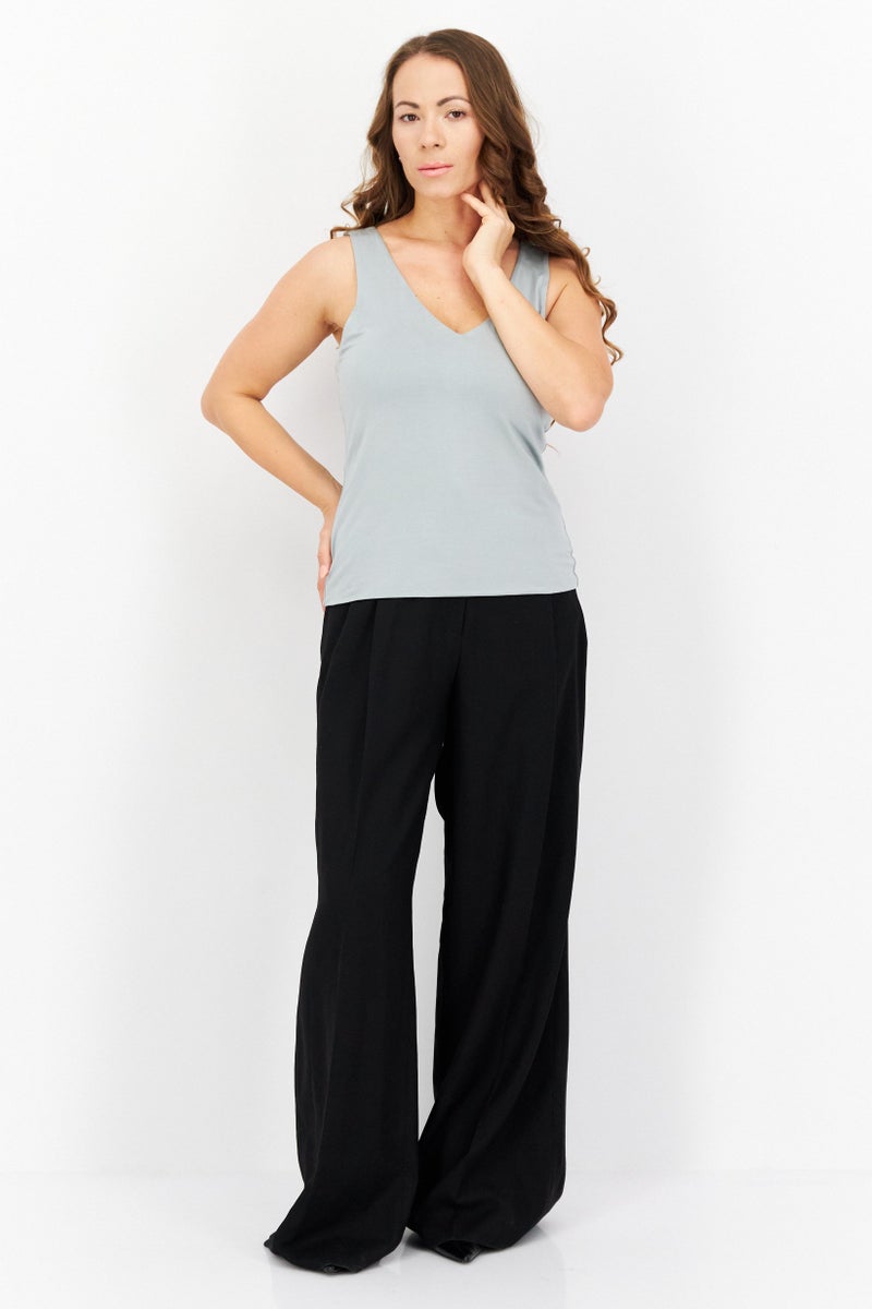 Gentle Fawn Women V-Neck Sleeveless Plain Tank Top, Sage  - Image 2