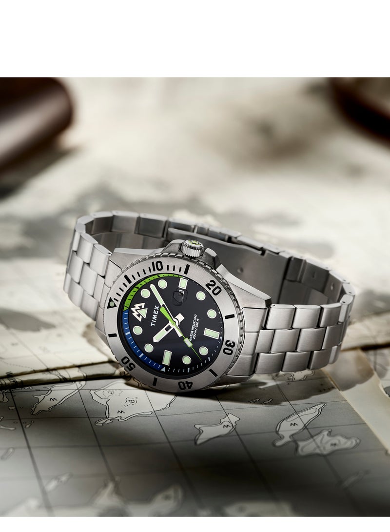 Timex Expedition North® Anchorage SST Black Dial SST Bracelet TW2W41900 Men's Watch - Image 4