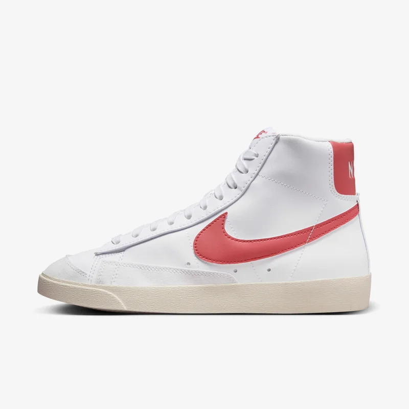 Nike Women's Blazer Mid '77 Shoes