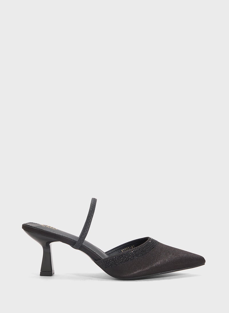 ELLA Slip On Heeled Pump - Image 1