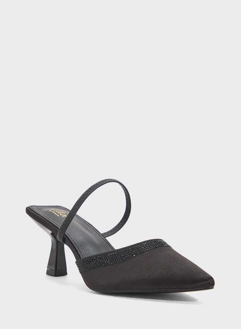 ELLA Slip On Heeled Pump - Image 2
