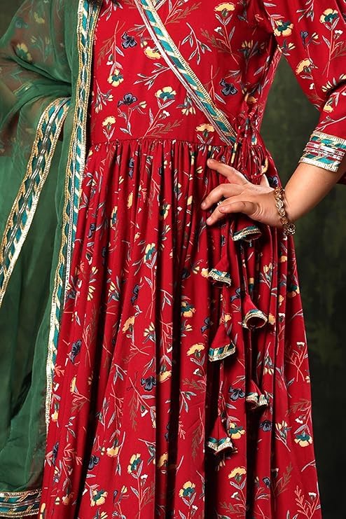 Naixa Girl's Red Anarkali Side Tassels work Kurta Set with V Nack 3/4 Sleeves Lace Work and Solid Green Golden Lace Dupatta_9 Years-10 Years - Image 4