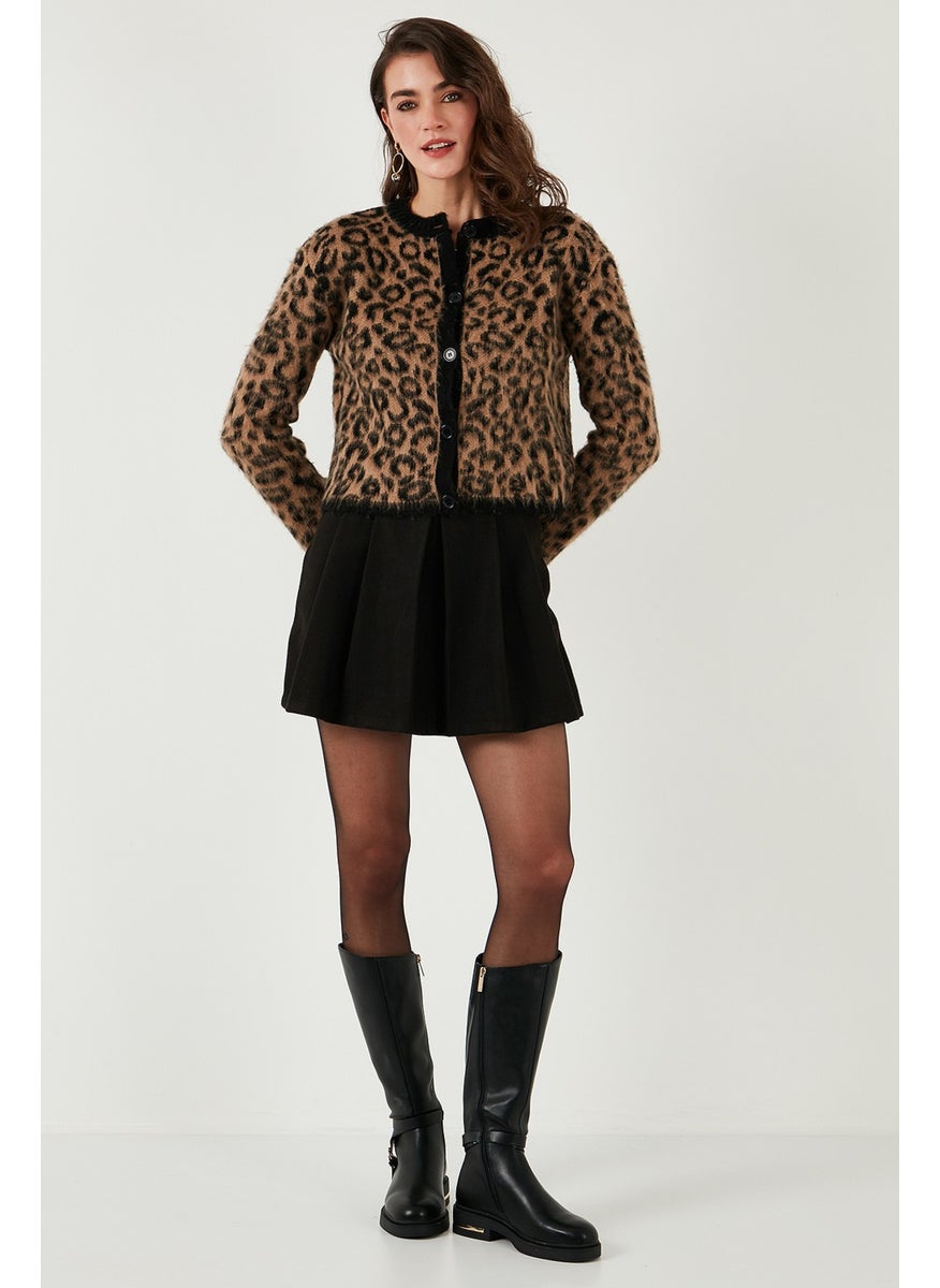 Lela Standard Fit Leopard Soft Texture Crop Cardigan Women's CARDIGAN 4614502  - Image 2
