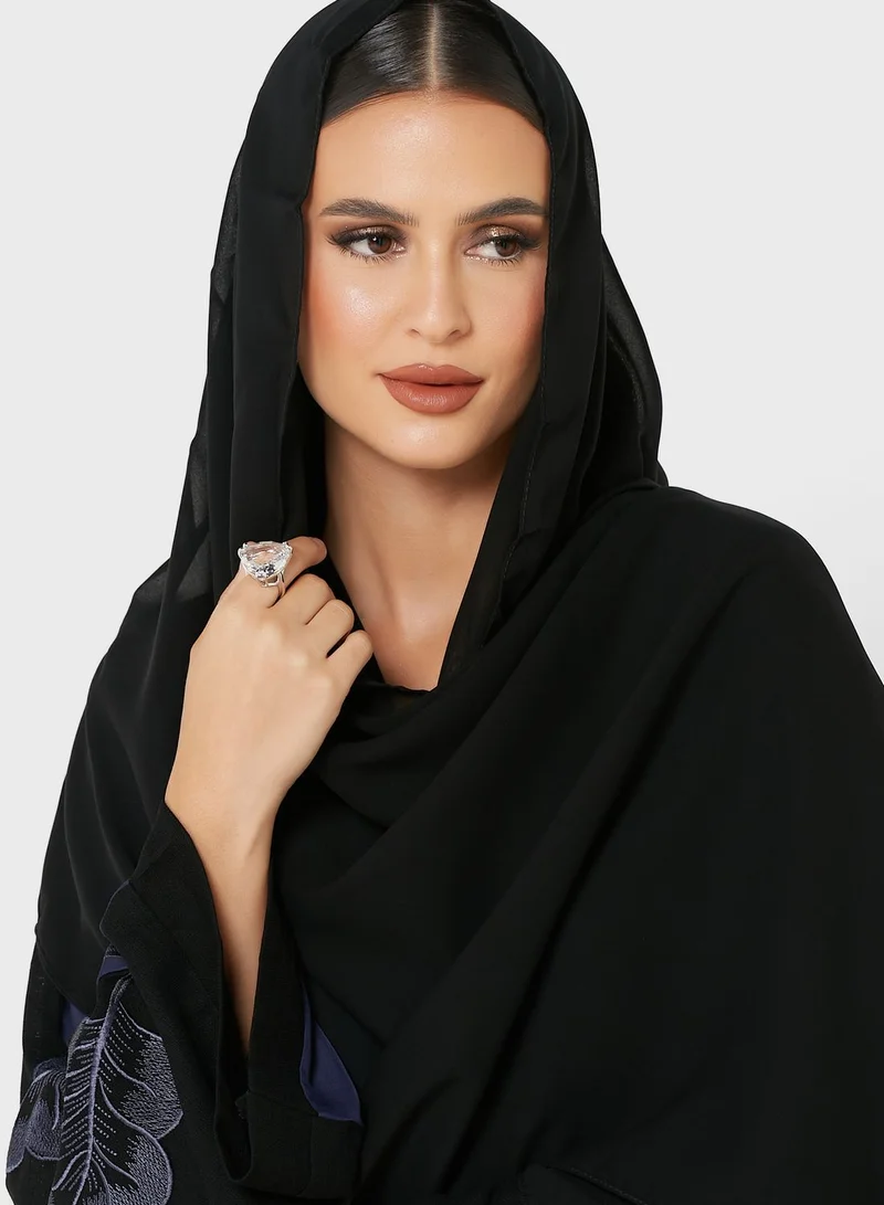NUKHBAA Colorblock Lace Detail Abaya