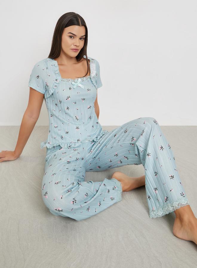 Styli Textured Ditsy Floral Lettuce Hem Bolero Sleeve Top and Pyjama Set - Image 1