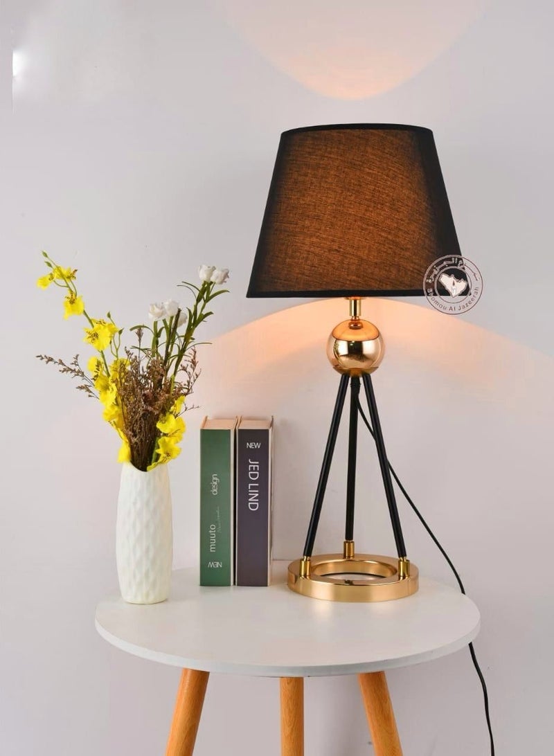 ICTC table lamp