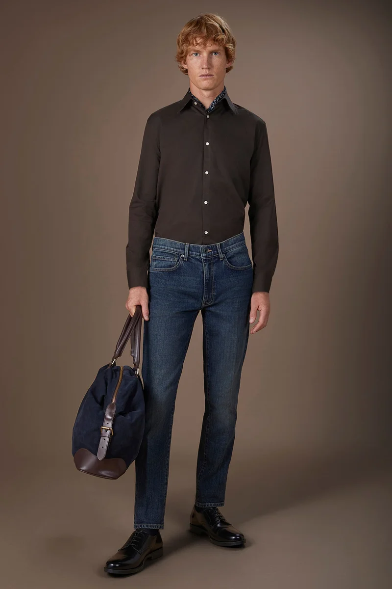 Doppelganger Brown Men's casual shirt with classic collar in 100% cotton gabardine fabric comfort fit - Dk Brown for Men | Best Price UAE
