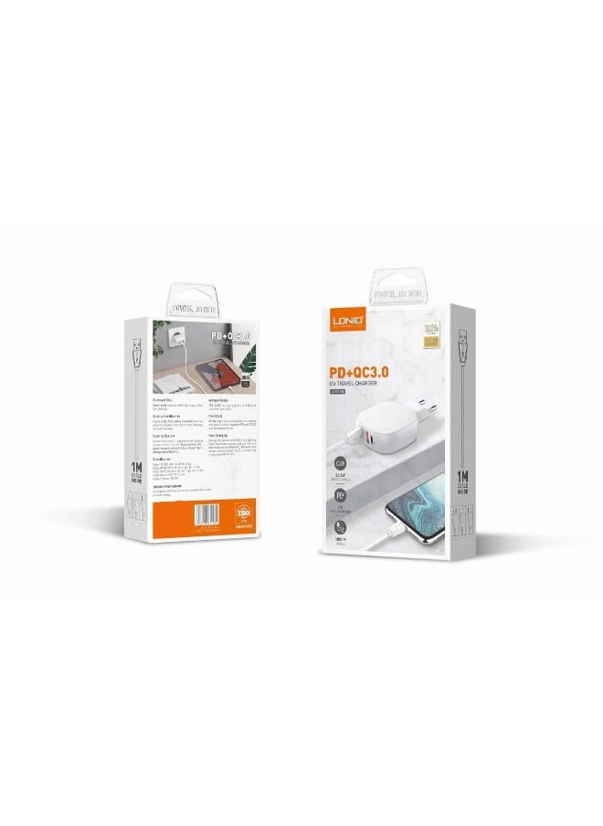 A3510Q High Quality EU Plug Travel Charger Dual USB Port & 1 Type-C Port 32W With Type-C To Lightning Cable - White