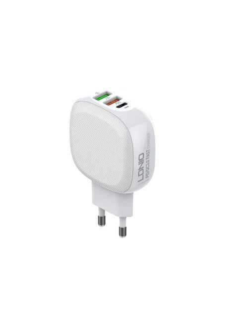A3510Q High Quality EU Plug Travel Charger Dual USB Port & 1 Type-C Port 32W With Type-C To Lightning Cable - White
