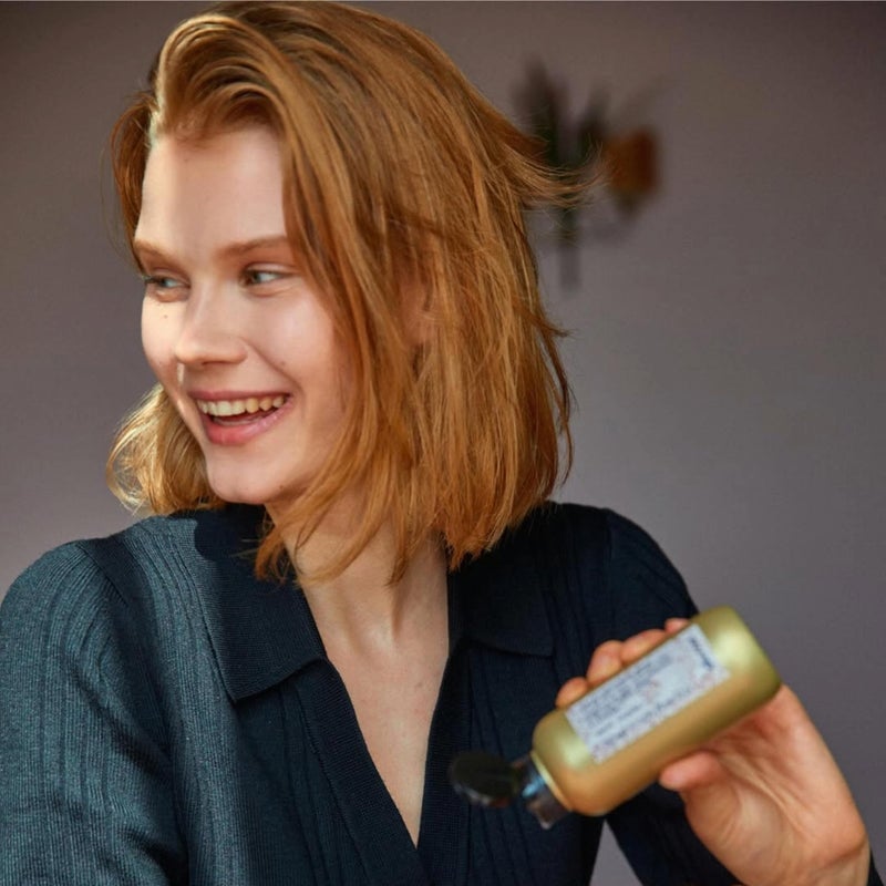 Davines This is a Texturizing Serum, Workable Formula For Creating Body And Structure, Shaping Blow Dry Styling, Paraben-Free, 5.07 Fl. Oz. - Image 2