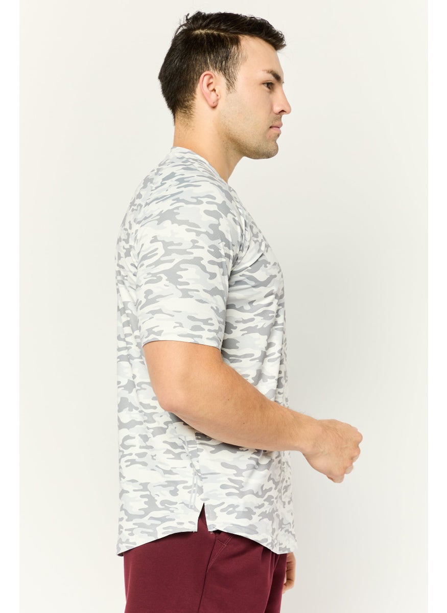 Kenneth Cole Men Crew Neck Long Sleeve Camouflage T Shirt, Multicolor  - Image 2