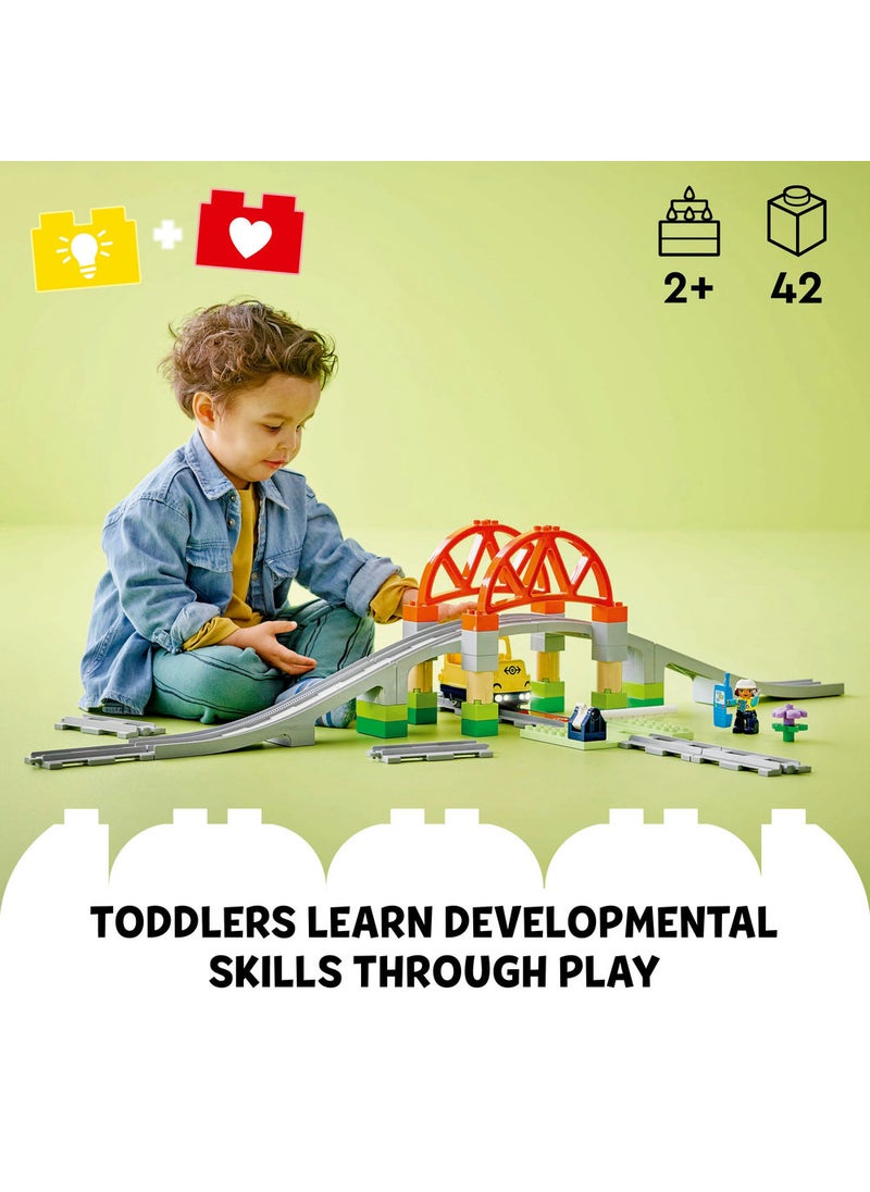 ليغو مجموعة التوسيع جسر القطار ومساراته 10426 من LEGO® DUPLO® Town  - Image 3