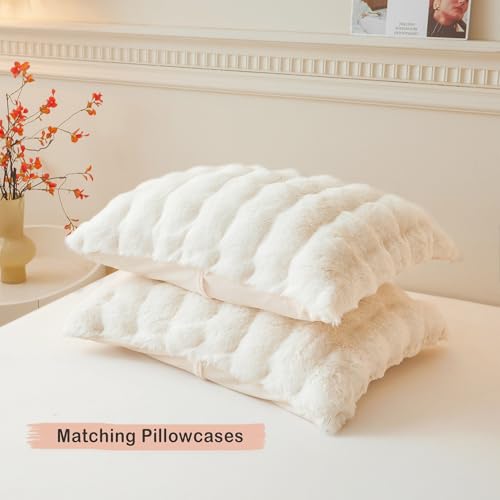 LIFEREVO Luxury Fluffy Faux Rabbit Fur Duvet Cover Set, Soft Ivory Plush Shaggy Bubble Bedding Set Home Decoration, 1 Fuzzy Washable Comforter Cover + 2 Furry Pillowcases, Zipper Closure, Beige, King - Image 3