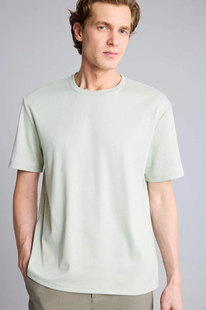 Defacto  Basic T-Shirt for Men | Best Price UAE