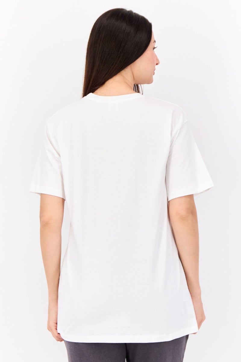 AC/DC تي شيرت نسائي بأكمام قصيرة وياقة دائرية بطباعة جرافيك، أبيض - Image 3