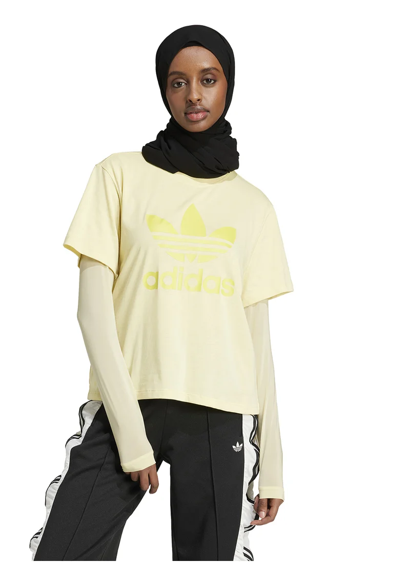 اديداس اوريجينالز Adicolor Trefoil Boxy T-Shirt