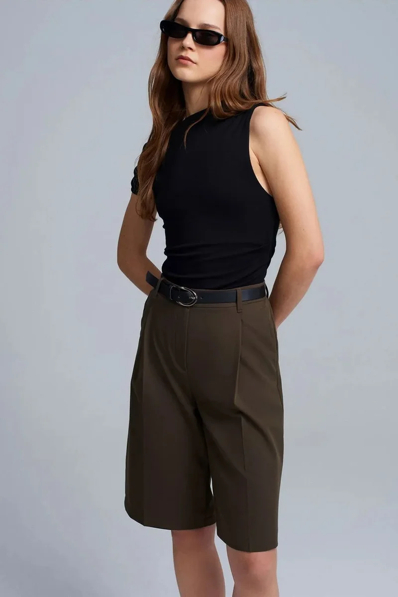 ديلفين DILVIN High-Waist Wide-Leg Tailored Shorts