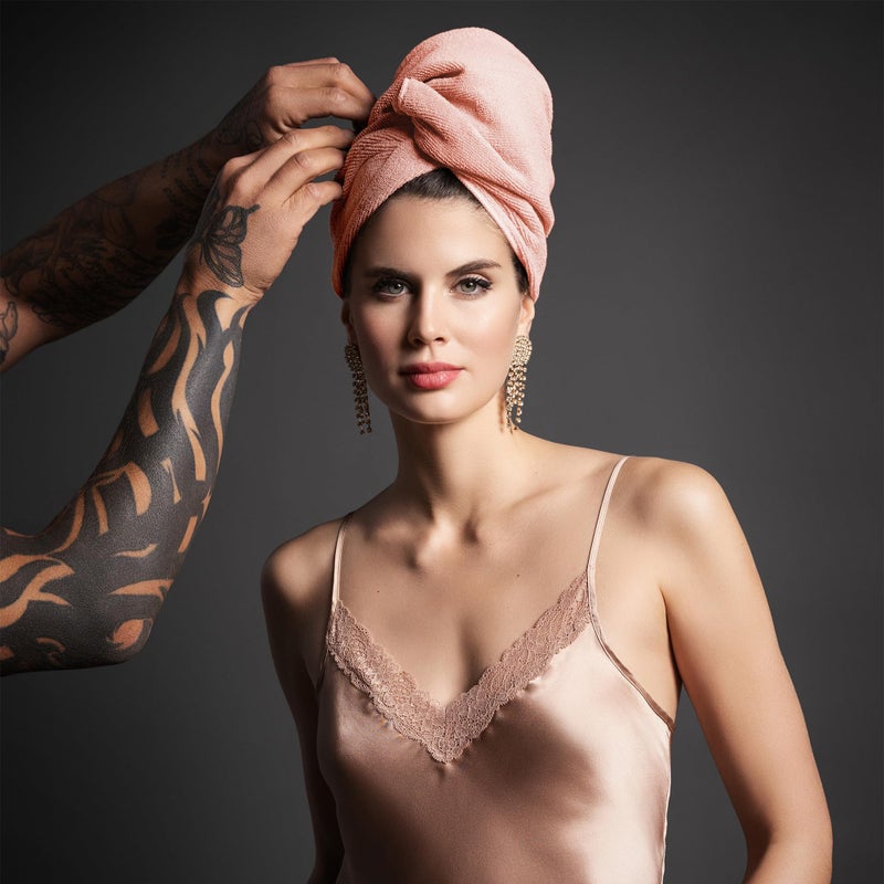 Fromm Softees Microfiber Salon Hair Towels For Hairstylists  Barbers  Spa  Gym In Light Pink  16"" By 29""  10 Count Perfect Hair Care Towel For Drying Curly  Long  Wavy Hair - Image 3