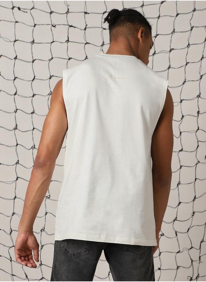 Hubberholme Men Solid Sleeveless T-shirt  - Image 3