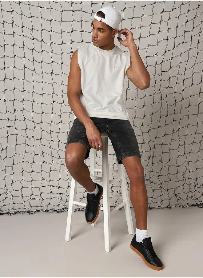 Hubberholme Men's White 100% Cotton Solid Pattern Oversized T-Shirt