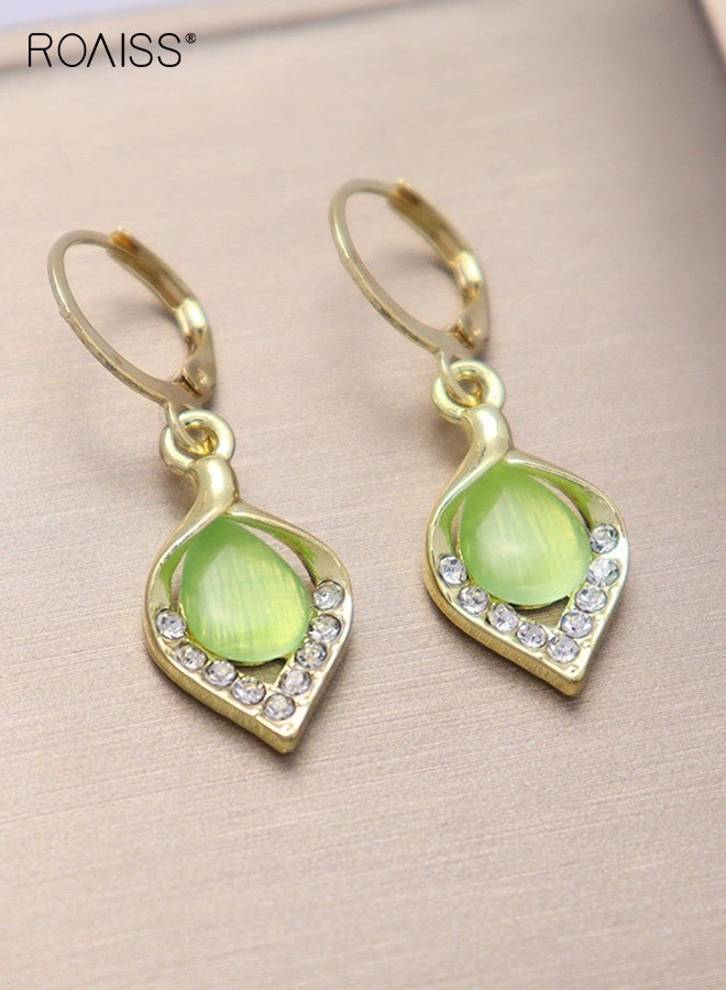 رويس طقم مجوهرات نسائي خفيف الوزن فاخر مكون من قطعتين، أقراط مرصعة بالألماس الأخضر اللامع على شكل عين القطة وقلادة مصنوعة بتفاصيل راقية أنيقة وخفيفة الوزن مناسبة للهدايا - Image 5