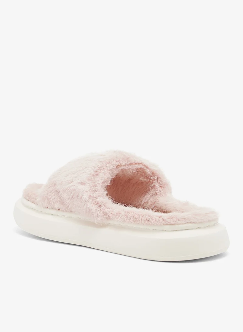 جينجر شباشب غرفة نوم بمنصة فرو