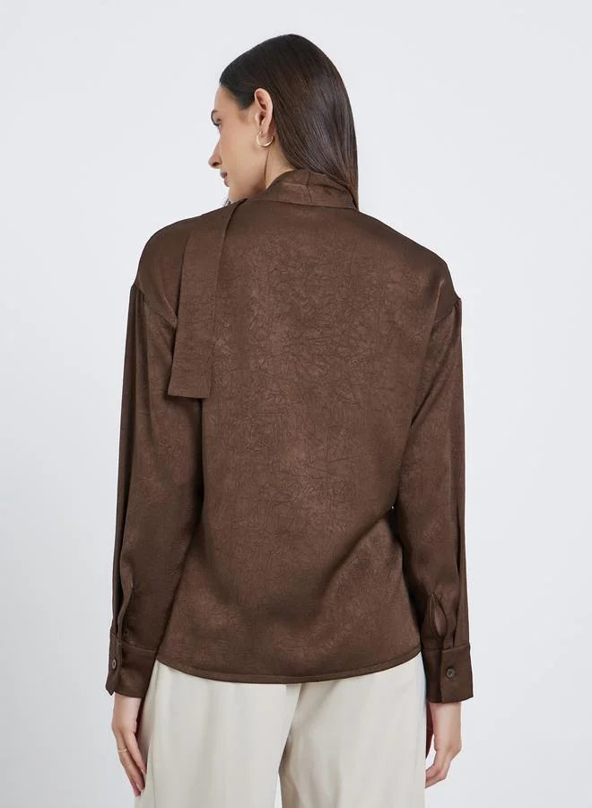 Styli Styli Brown Tie-Neck Buttoned Blouse