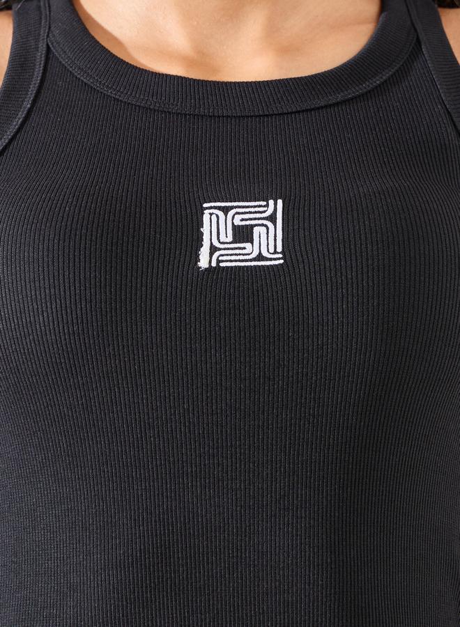 Styli Embroidery Detail Fitted Tank Top - Image 3