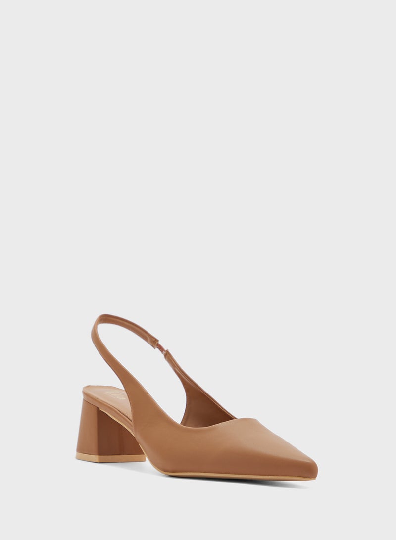 ايلا حذاء بكعب مدبب وحزام خلفي - Image 2