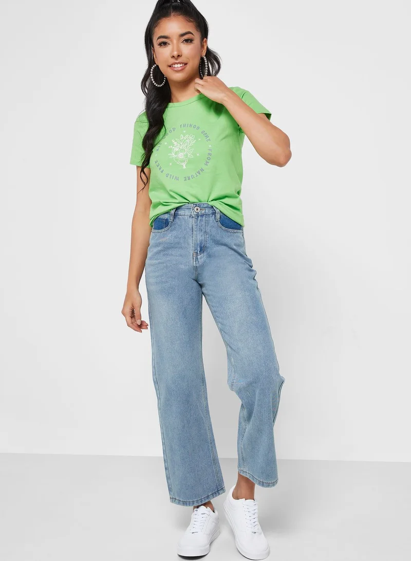 جينجر جينز الأمهات بقصة كلاسيكية