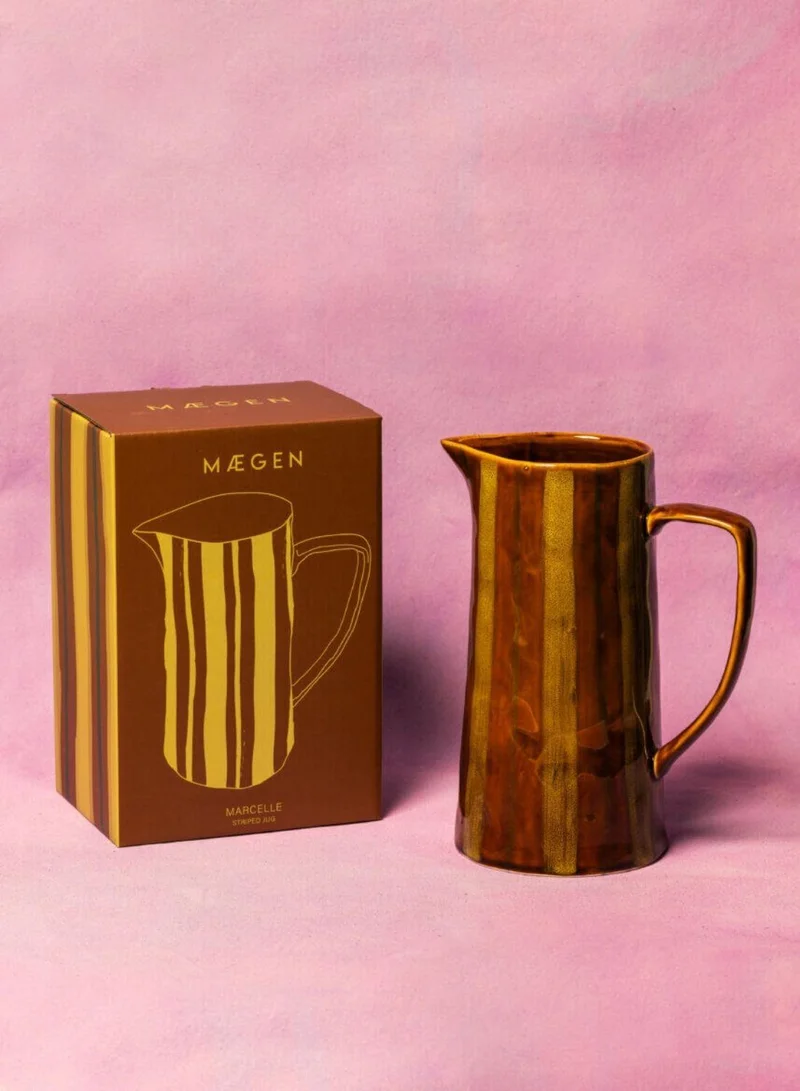 مايجن إبريق بني مخطط