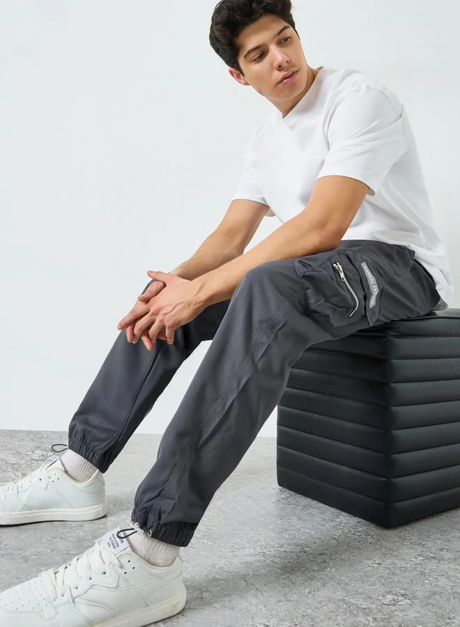 تايك تو Men Grey Cargo Trousers with Elastic Cuffs