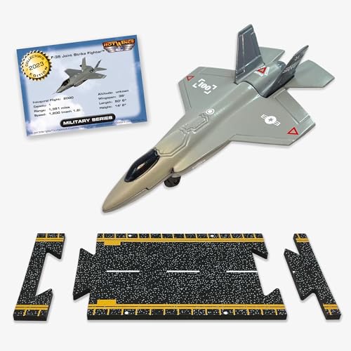 Hot Wings Planes Joint Strike Fighter with Connectible Runway, Grey - Image 1