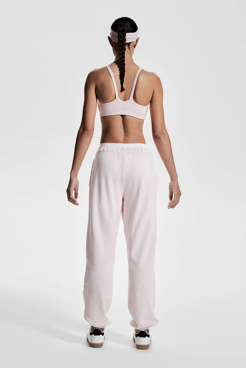 H&M  Medium Support Sports bra in SoftMove™ for Women | Best Price UAE