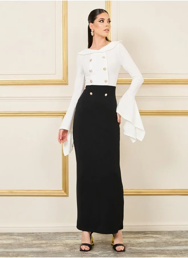 Styli Button Detail Bell Sleeves Bodycon Maxi Dress
